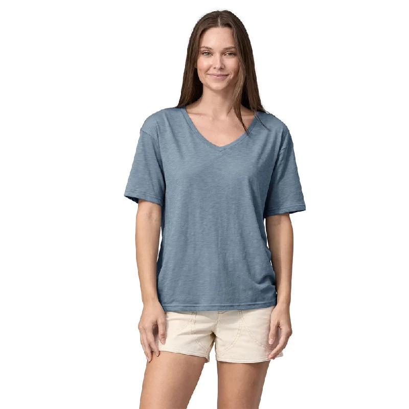 Women's Slouchy T-Shirts-Patagonia Mainstay Tee-Light Plume Grey