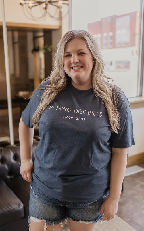 Women's Christmas T-Shirts-RAISING DISCIPLES GRAPHIC TEE