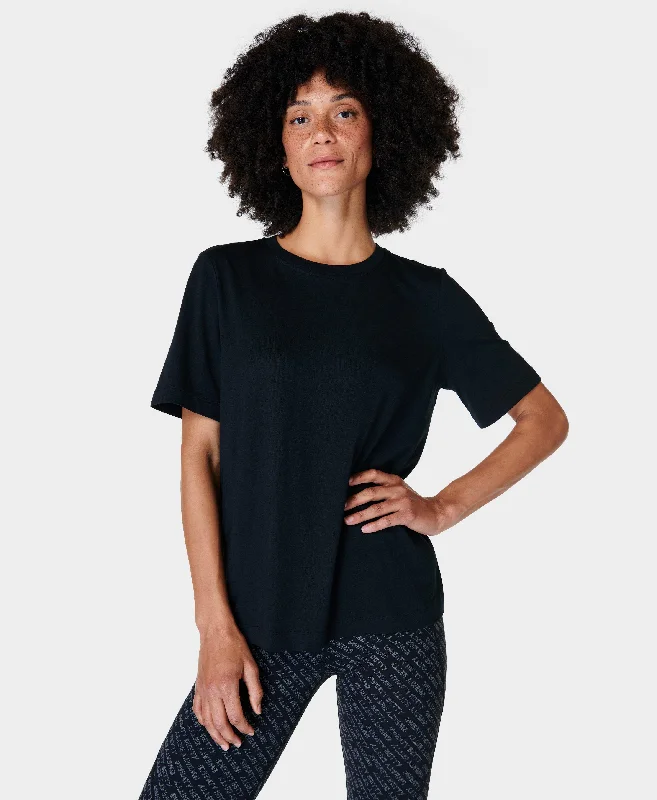 Women's Sustainable T-Shirts-Essential Crew Neck T-shirt Sb9687 Black