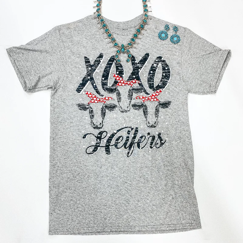 Women's Petite T-Shirts-XOXO Heifers Short Sleeve Graphic Tee in Heather Grey