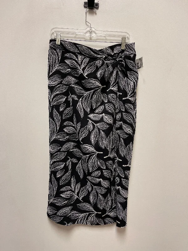 Women's Maxi Denim Skirts-Skirt Maxi By Clothes Mentor In Black & White, Size: 8