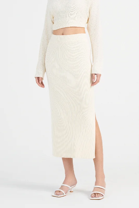 Women's Fleece Pleated Skirts-Rochelle Knit Skirt with Slit in Cream Beige