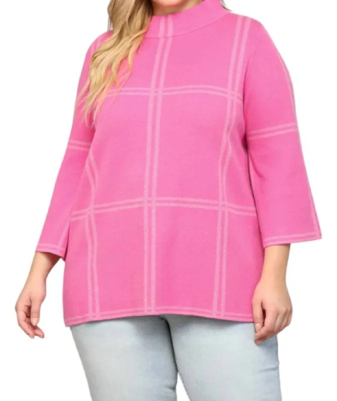 Women's Relaxed Fit Pullovers-Checker Sweater - Plus In Hot Pink/grey