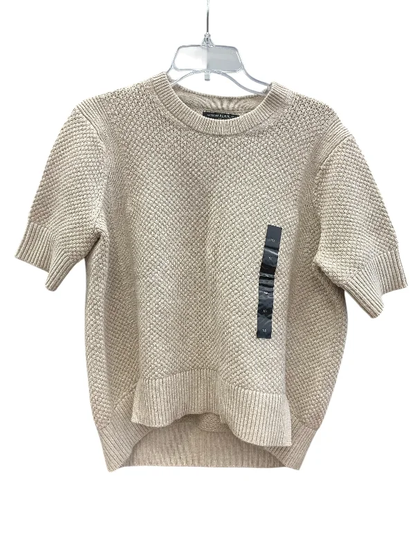 Women's Textured Pleated Pullovers-Sweater By Banana Republic In Beige, Size: Xs